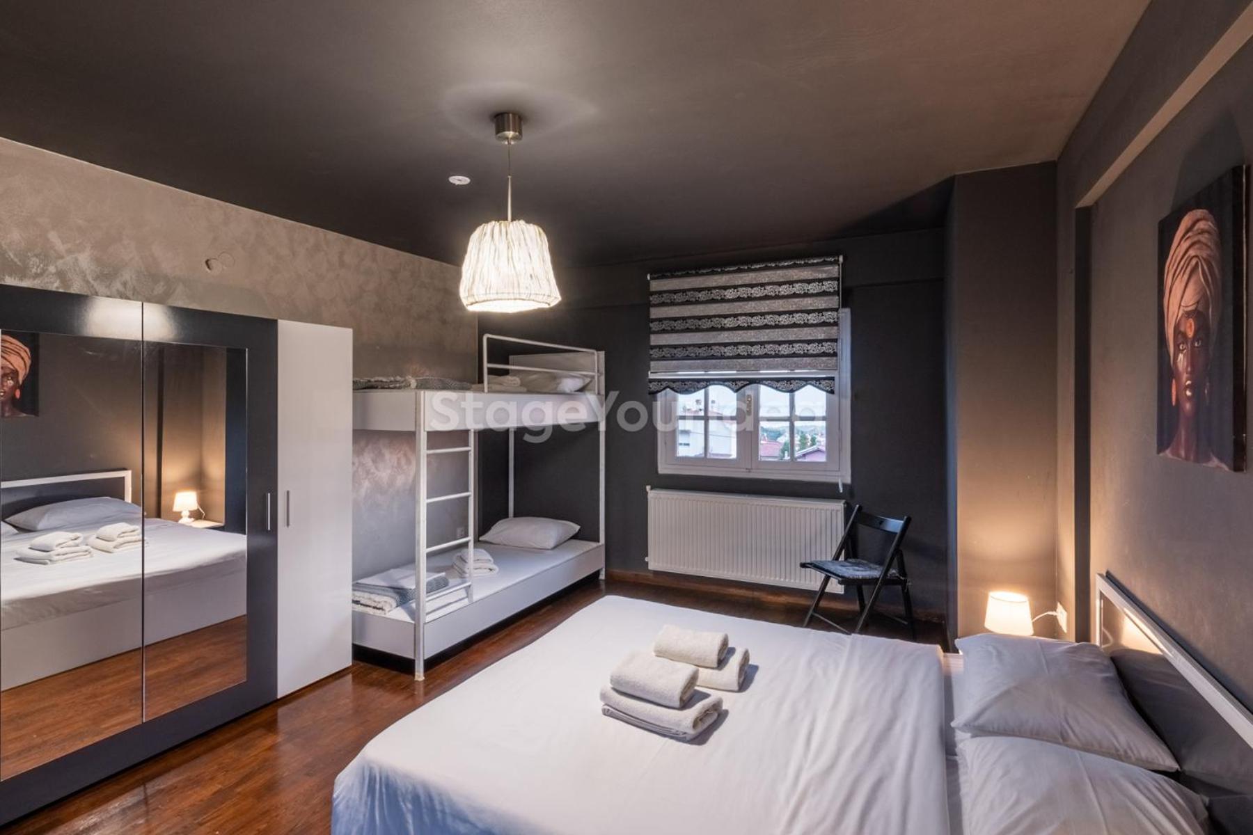 τraditional Fully Detached On A Luxurious Hillock Of With Its Own Garden Also For Family & Wedding Gatherings For 10 To 25 People Only 15 Minutes From Airport Thessaloniki